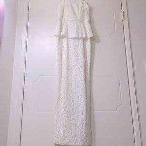 BRAND NEW IVORY LACE DRESS